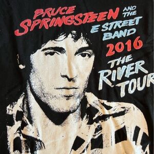 Bruce Springsteen concert shirt 2016